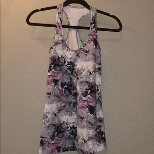 Lululemon tank